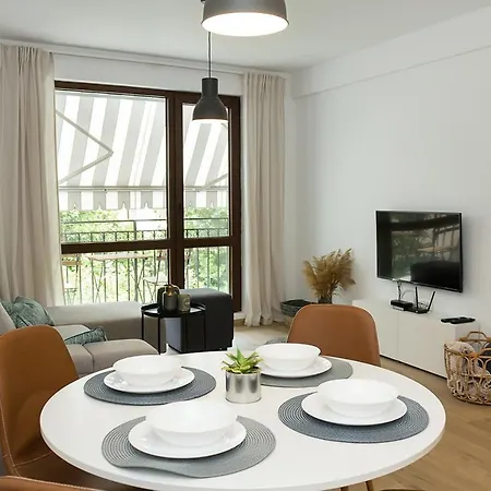 Stylish Retreat High-end Flat Downtown By Flat Mаnager Apartment