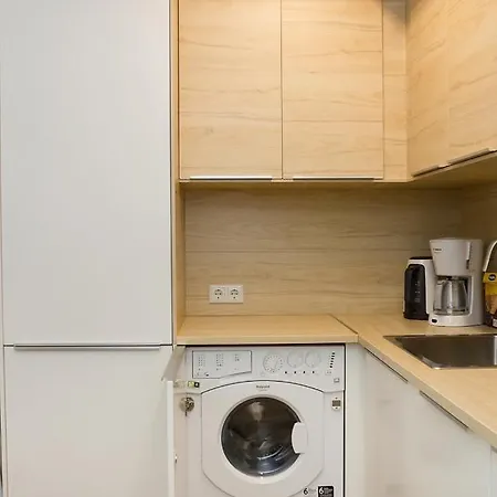 Stylish Retreat High-end Flat Downtown By Flat Mаnager Apartment *