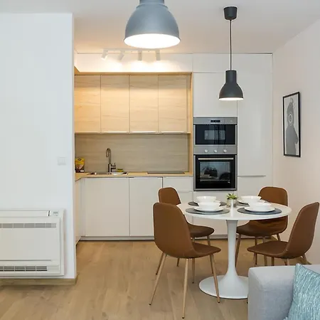 Stylish Retreat High-end Flat Downtown By Flat Mаnager Varna