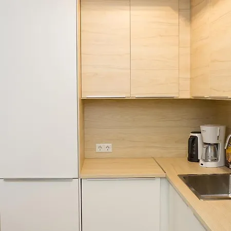 Apartment Stylish Retreat High-end Flat Downtown By Flat Mаnager