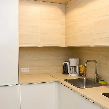 Stylish Retreat High-end Flat Downtown By Flat Mаnager Warna