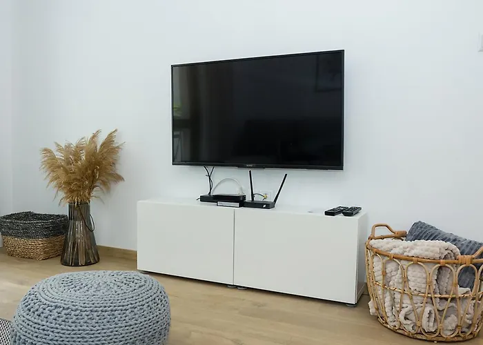 Stylish Retreat High-end Flat Downtown By Flat Mаnager * Warna