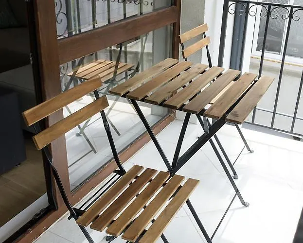 Stylish Retreat High-end Flat Downtown By Flat Mаnager * Warna