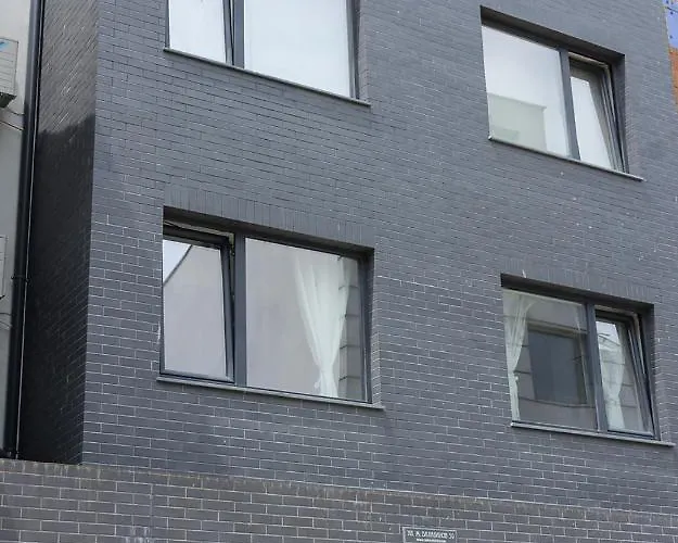 Stylish Retreat High-end Flat Downtown By Flat Mаnager Apartment